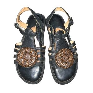 Born Beaded Flat Sandals Black Women's Size 8